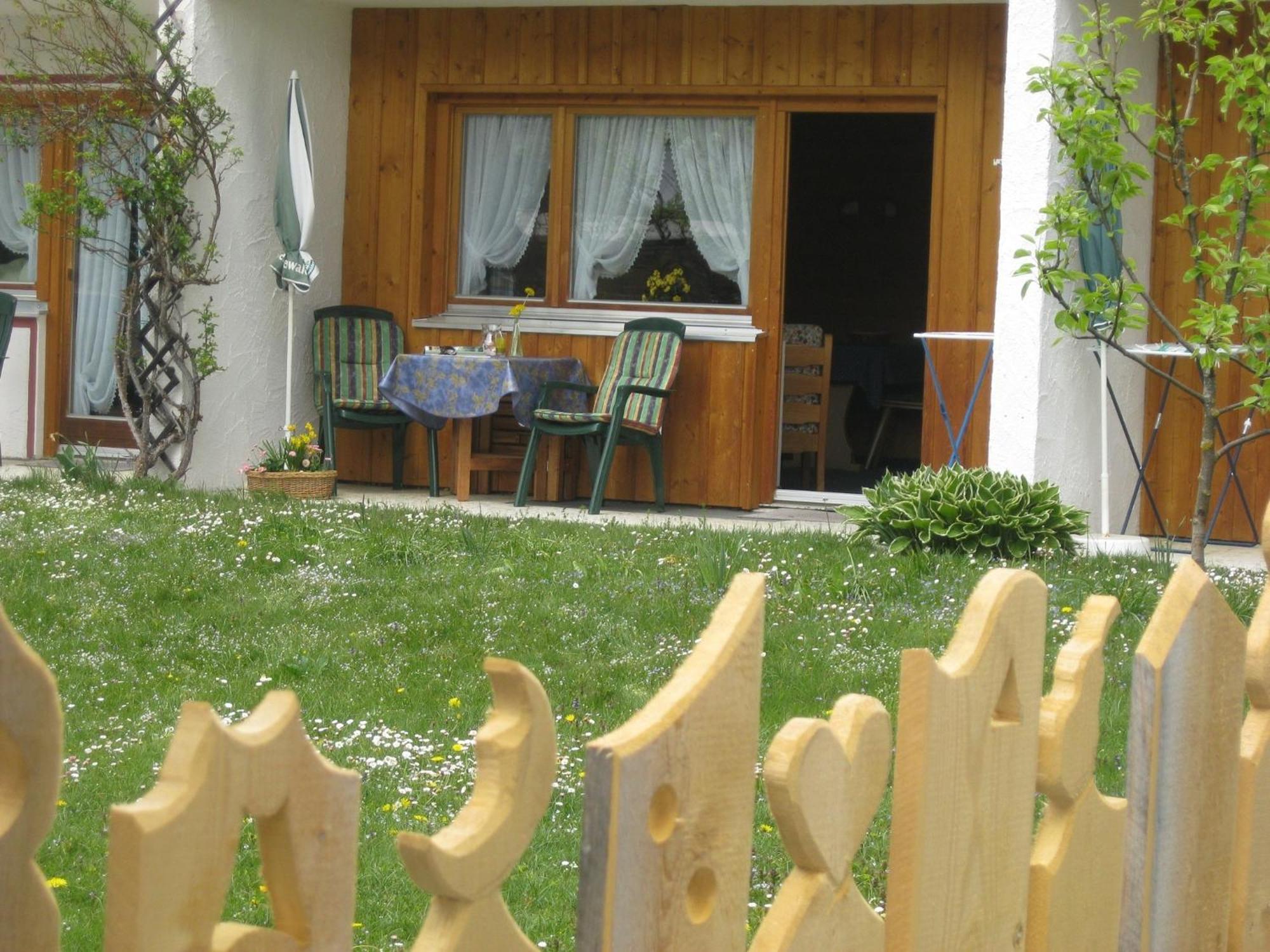 Ferienapartmenthaus Hubertushof Mittenwald Exterior foto